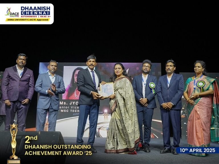 We were proud to present the 2nd Dhaanish Outstanding Achievement Award ‘25 to Ms. Jyoti Naik,Senior Vice President, MSC Technology 🌟